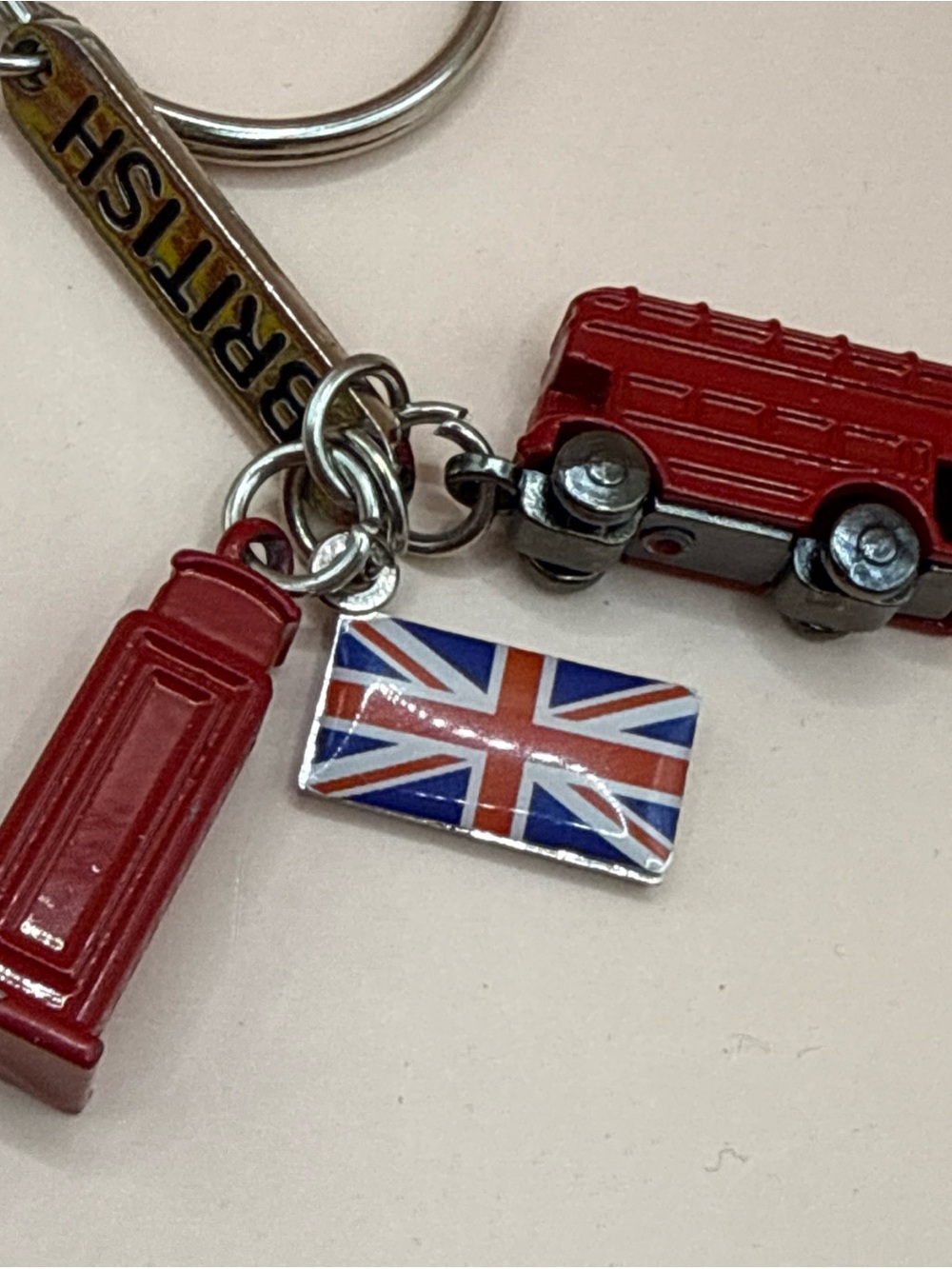 London Souvenir Keychain Double Decker Bus British Flag Phone Booth ALL Metal